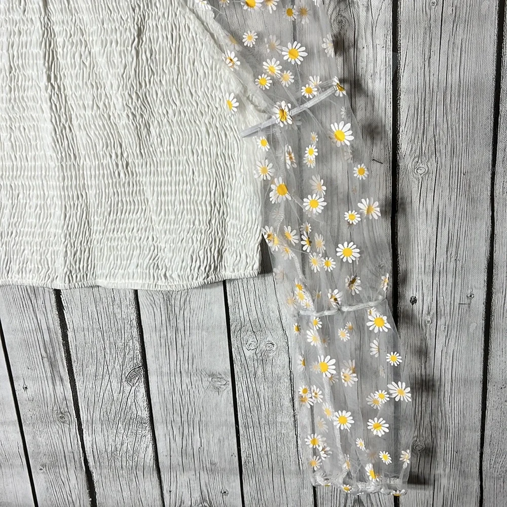 Shein smocked floral printed sheer sleeve top size 1x